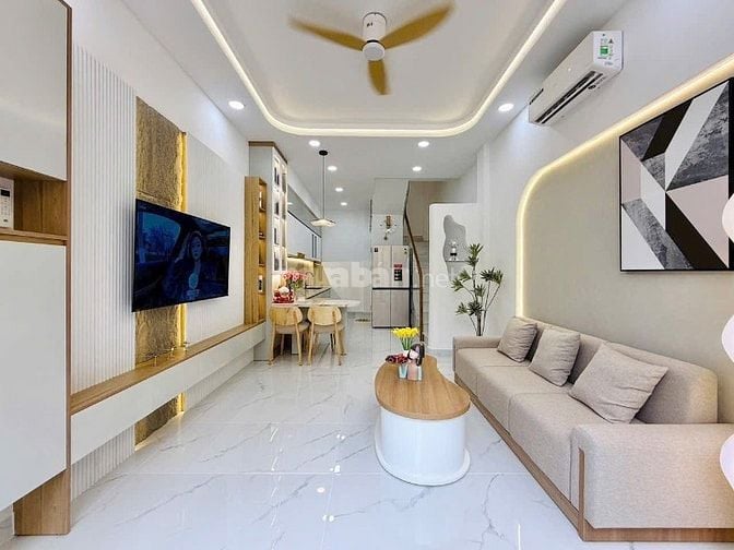 HẠ GIÁ SÁT SÀN BÁN NHÀ HẺM ĐỐNG ĐA, BÌNH THẠNH,GẦN TRƯỜNG THCS LAM SƠN