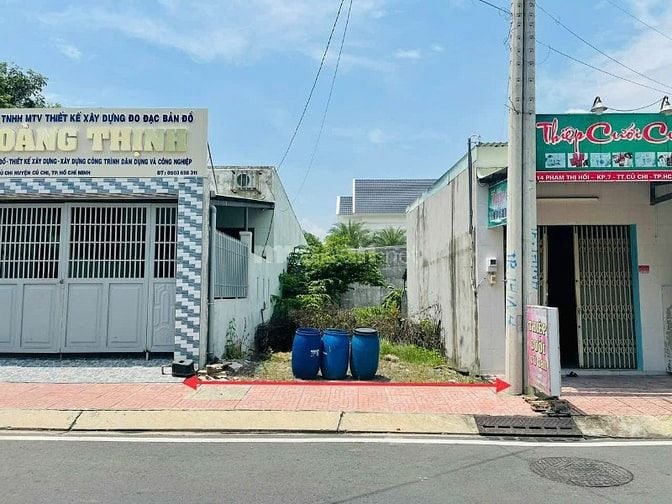 CẦN VỐN MỞ XƯỞNG NAY BÁN GẤP LÔ ĐẤT 150m2 THỊ TRẤN CỦ CHI GIÁ 680TR