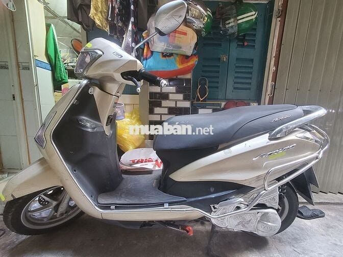 Tay ga-yamaha-Acruzo-2016-màu kem-70%-nhẹ