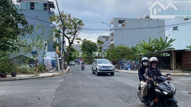 CHO THUÊ ĐẤT 2 MẶT TIỀN VỊ TRÍ TỐT TẠI CÁT LÁI, TP. THỦ ĐỨC  