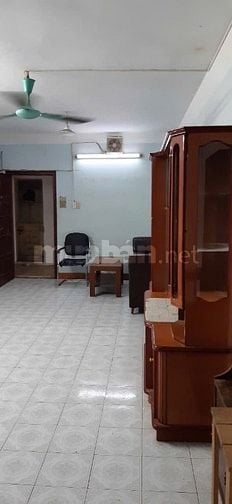 Bán căn hộ chung cư tầng 2 nhà H2 khu tập thể Nguyễn Công Trứ 