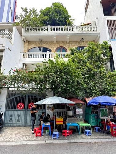 BÁN NHÀ MẶT TIỀN : 27A THẠCH THỊ THANH - P. TÂN ĐỊNH - Q. 1 