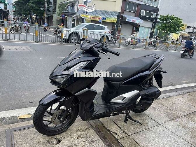 Honda Vario 160 2023 mới 90% hồ sơ gốc cầm tay