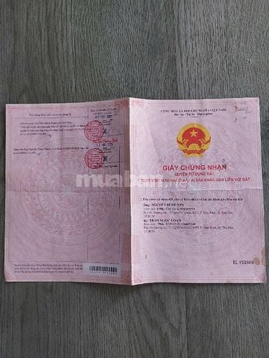 Gia đình cần bán gấp gần chợ gần trường 