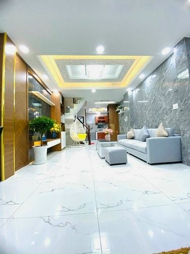 Chú Ba cần tiền bán nhanh nhà Mê Linh, Bình Thạnh. Ngay cầu Thị Nghè