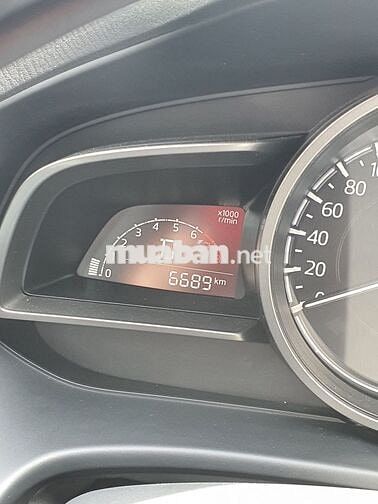 Mazda 3 2019  - 6800 km