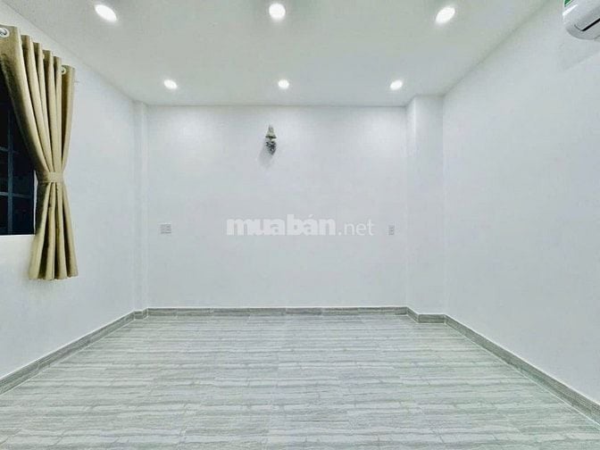 Chuyển công tác  bán gấp Trần Bình Trọng Phường 1 Quận 5 
