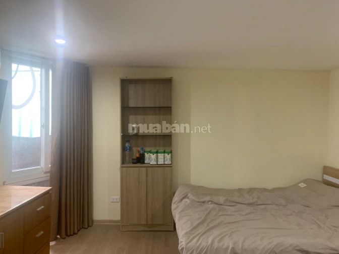 Cho thuê nhà ngõ Hàng Vải, 30m2 x 3T, full đồ