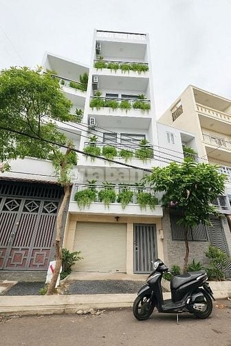 Bán gấp nhà 244 Nguyễn Trường Tộ, Tân Thành, Tân Phú, 4 lầu 5PN