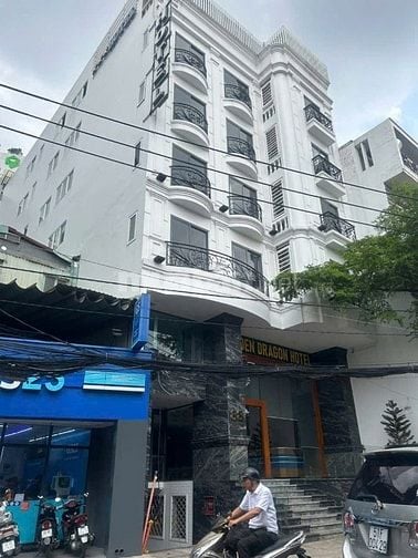 Khách sạn 88A Yên Thế tân Bình 50P khai thác 700tr/tháng giá 134 tỷ