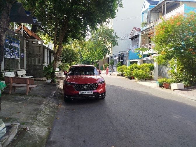 Chính chủ cho thuê nhà mặt tiền đường 47, P.Tân Quy, Quận 7, DT 8x20m