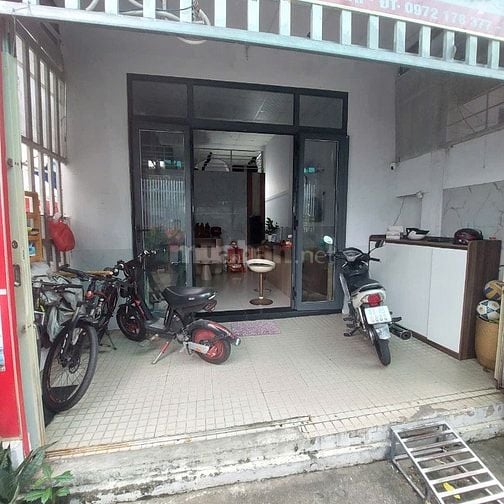 chính chủ cần bán gấp căn nhà sổ riêng thổ cư
