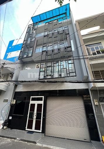 CHO THUÊ NHÀ MẶT TIỀN QUẬN 1 NGANG HƠN 5M SỐ 54B ĐẶNG DUNG