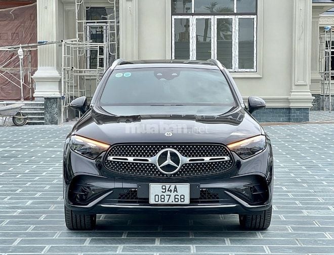 Mercedes glc 300 4matic 2023 all new 