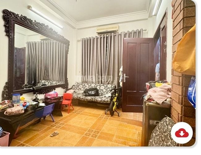 Bán nhà phố Nguyễn Văn Cừ ,5 tầng*33M2,lô góc ,5P ra phố cổ,giá 6,8 ỷ