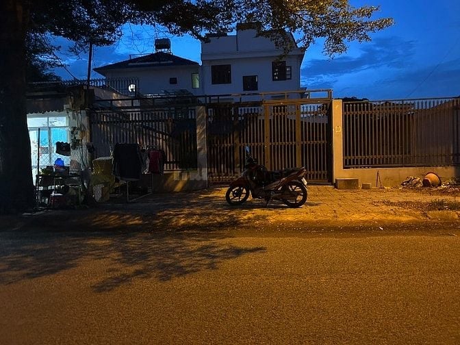 Cho thuê mặt tiền đường D3 ngay Đỗ Xuân Hợp đi vào