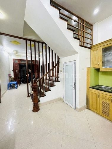 Bán nhà phố Bạch Mai thoáng trước sau, Dt 50m2, 5t, Mt 4.5m, ở ngay.