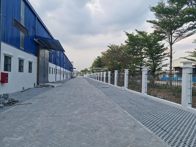 Cho thuê kho xưởng 12.000 m2 mới xây dựng,Tiền Giang :Xưởng:5.400m2