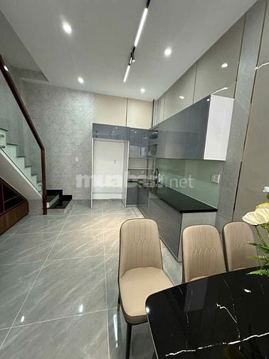 Chủ nhà nợ ngân hàng CẦN BÁN GẤP căn vip 44m2 Phan Huy Ích Diện tích:4