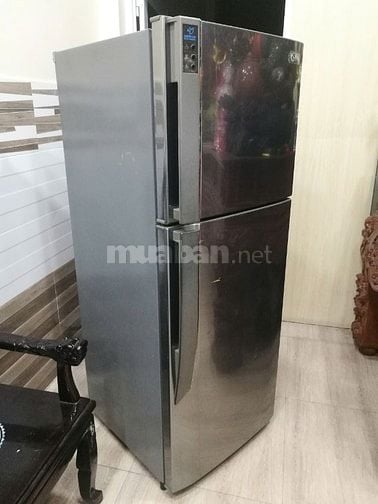 Thanh lý tủ lạnh LG GRS362S 306 lít mới 95%