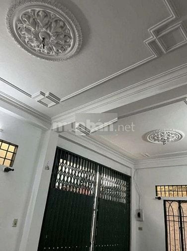 Cho thuê nhà hẻm 4m(XH) Điện Biên Phủ, P.21, Q.Bình Thạnh giá 16.5tr