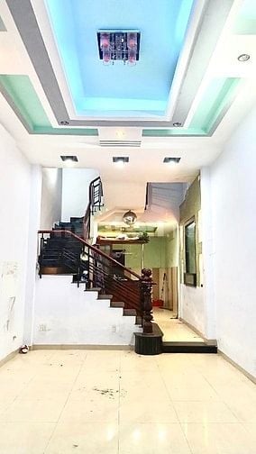 Bán Nhà, Nguyễn Sơn, Tân Phú, 70M2, 4 Tầng, Hẻm 6M Thông, Chỉ Hơn 7 Tỷ
