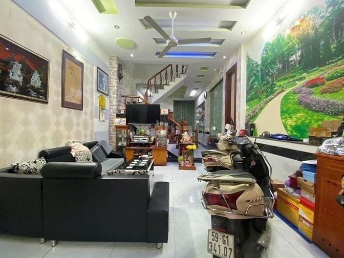 Kẹt tiền xoay vòng vốn chủ cần bán nhà, 54,6m2, Ngô Đức Kế, Bình Thạnh