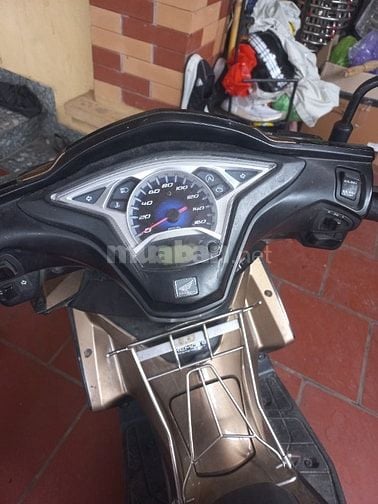 Nhà thừa xe cần bán xe zin máy chất chưa sửa chữa