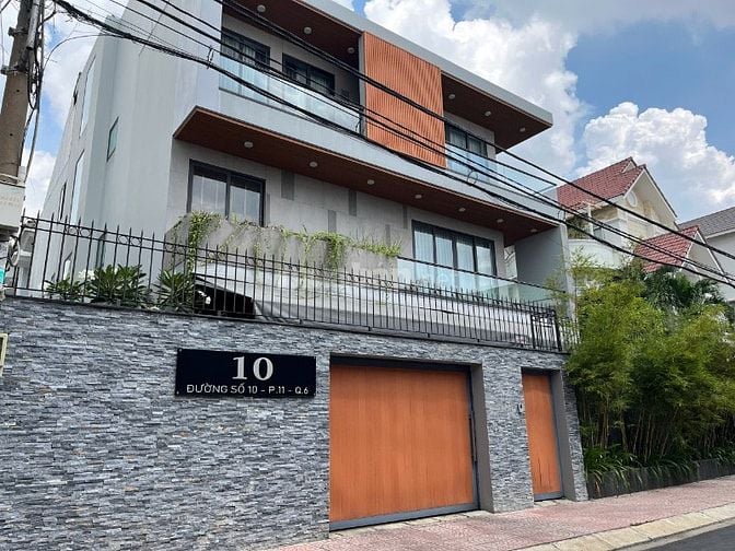 Siêu Phẩm! Biệt Thự Bình Phú (8 x 16m) Hầm 2 Tầng. Giá chỉ: 16,8 Tỷ