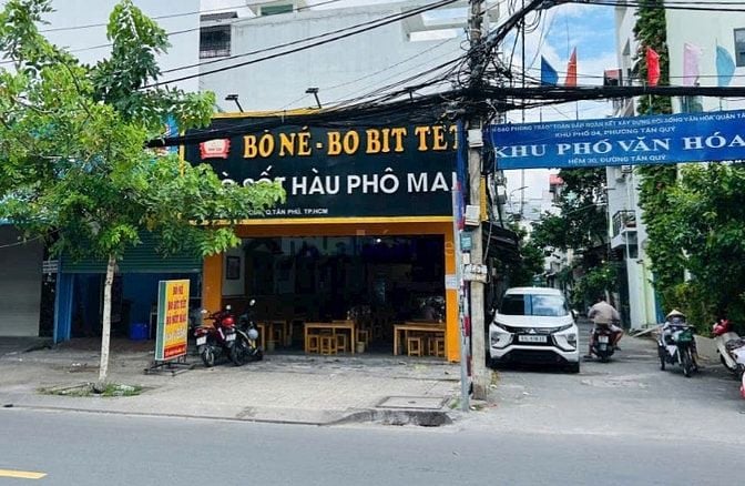 GÓC 2MTKD sầm uất TÂN QUÝ. DT:5.8x18 nở hậu 14m=155m2. Giá: 25 tỷ