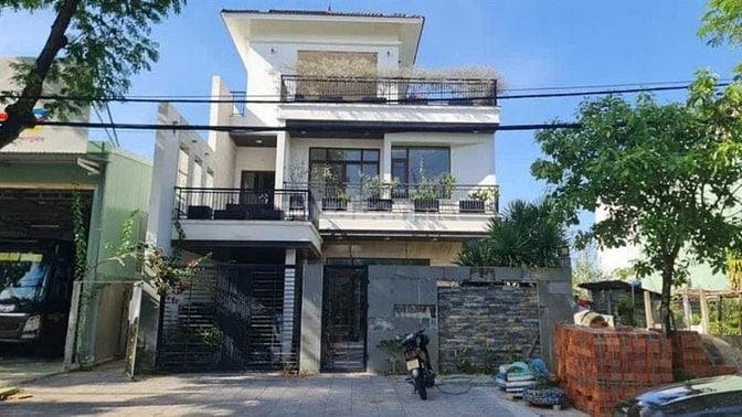 BIỆT THỰ SIÊU ĐẸP TRẦN NGUYÊN ĐÁN - VỊ TRÍ TRUNG TÂM LIÊN CHIỂU BÁN