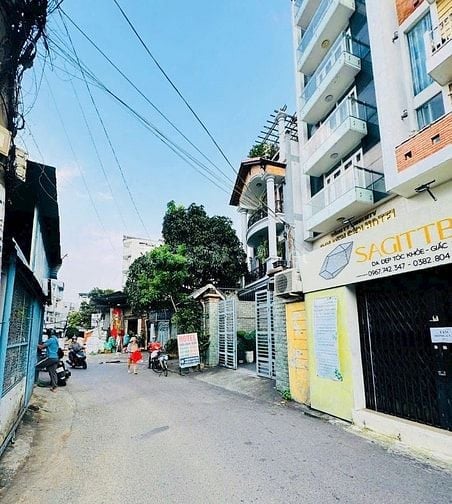 Bán nhà Mặt Tiền đường Ngô Đức Kế P12 BT. 5.2x23m 4 Tầng 6 Pn 16.3 Tỷ.