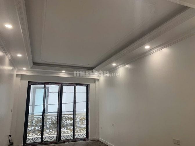 Nhà xây mới phố Yên Lạc - Hai Bà Trưng, 45m2, 5t, thang máy, kinh doan