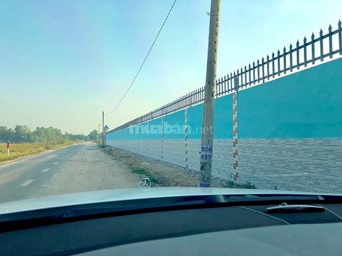 Cho thuê đất làm xưởng ,bãi xe   khu vui chơi giải trí 