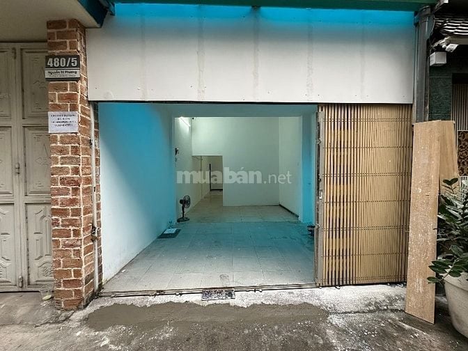 CHO THUÊ MẶT BẰNG KINH DOANH, ĐƯỜNG NGUYỄN TRI PHƯƠNG QUẬN 10 DT 50m2