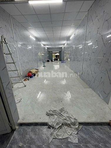 Cho thuê nhà mặt tiền Hòa Bình, P. Hiệp Tân, Q.Tân Phú giá 11.5tr