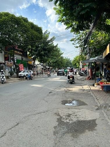 Bán 225m đất mặt tiền đường Lê Văn Thịnh phường bình trưng tây Quận 2 