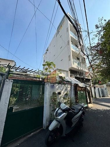 Nhà DT:5,9x25m hẻm xe hơi Lê Quang Định, P1, Q.Gò Vấp, giá: 13,75 tỷ.