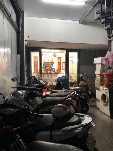 Bán nhà + dãy nhà trọ gần chợ mai lan hẻm thông