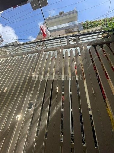 Bán nhà 4 tầng, gần chợ Bà Chiểu, Bình Thạnh