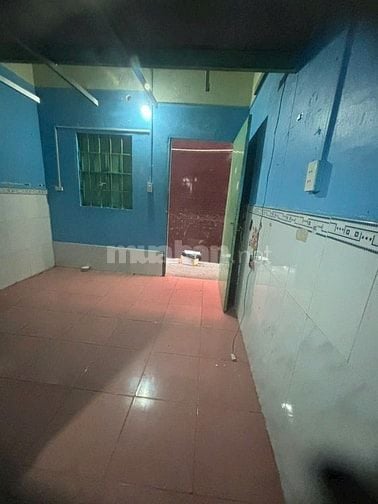 Bán nhà hẻm 6m Đoàn Thị Kia, Dĩ An, dt 136m2 giá 3.75 tỷ