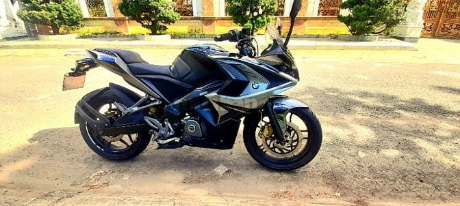 kawasaki bajaj fulsar RS 200, 2017,HQCN,