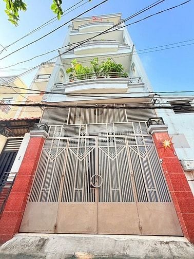⭐️Nhà 3 Lầu ngay hẻm xe hơi sau lưng Mặt tiền Nguyên Hồng, P1, Q.Gò Vấ