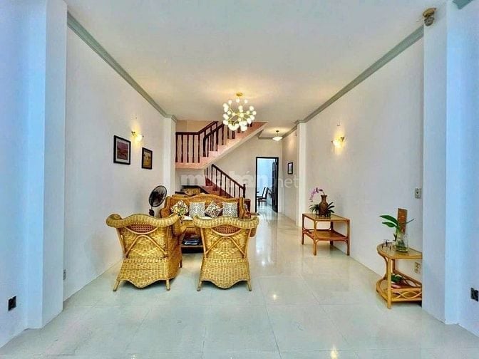 Nhà Bán siêu Sốc 3Tỷ250/50m2 ngay Phú nhuận P2-Phan Đình Phùng (sổ đỏ)