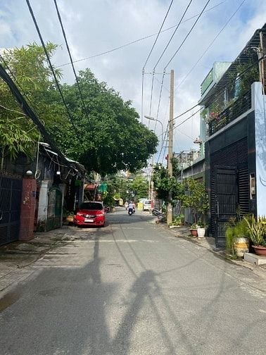 🔥100m2! Đường 8m! Bán nhà 4 tầng trục Phan Huy Ích-Bùi Quang Là, P12.