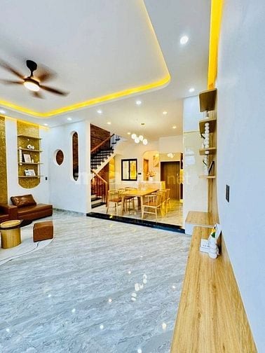 Nhà Đẹp Cần sang lại giá 3Tỷ250/50m2 Đường Tân kỳ tân quý -Tân phú 