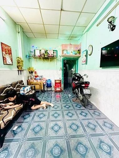 3,88 tỷ Nhà cấp 4 tiện xây dựng mới 3x14 SHR vị trí đẹp 