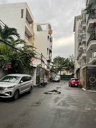 TÂN BÌNH GẦN GA T3 - HẺM THÔNG 7m - 4 x 18 - 5 TẦNG - 8.6 TỶ 