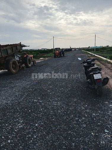 Bán 5121m2 đất 2 mặt  kế khu công nghiệp An Đức,Ba Tri, Bến Tre