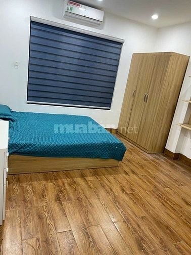 CHO THUÊ CĂN HỘ DT 25 M2, NHÀ MỚI XÂY, CÓ THANG MÁY.